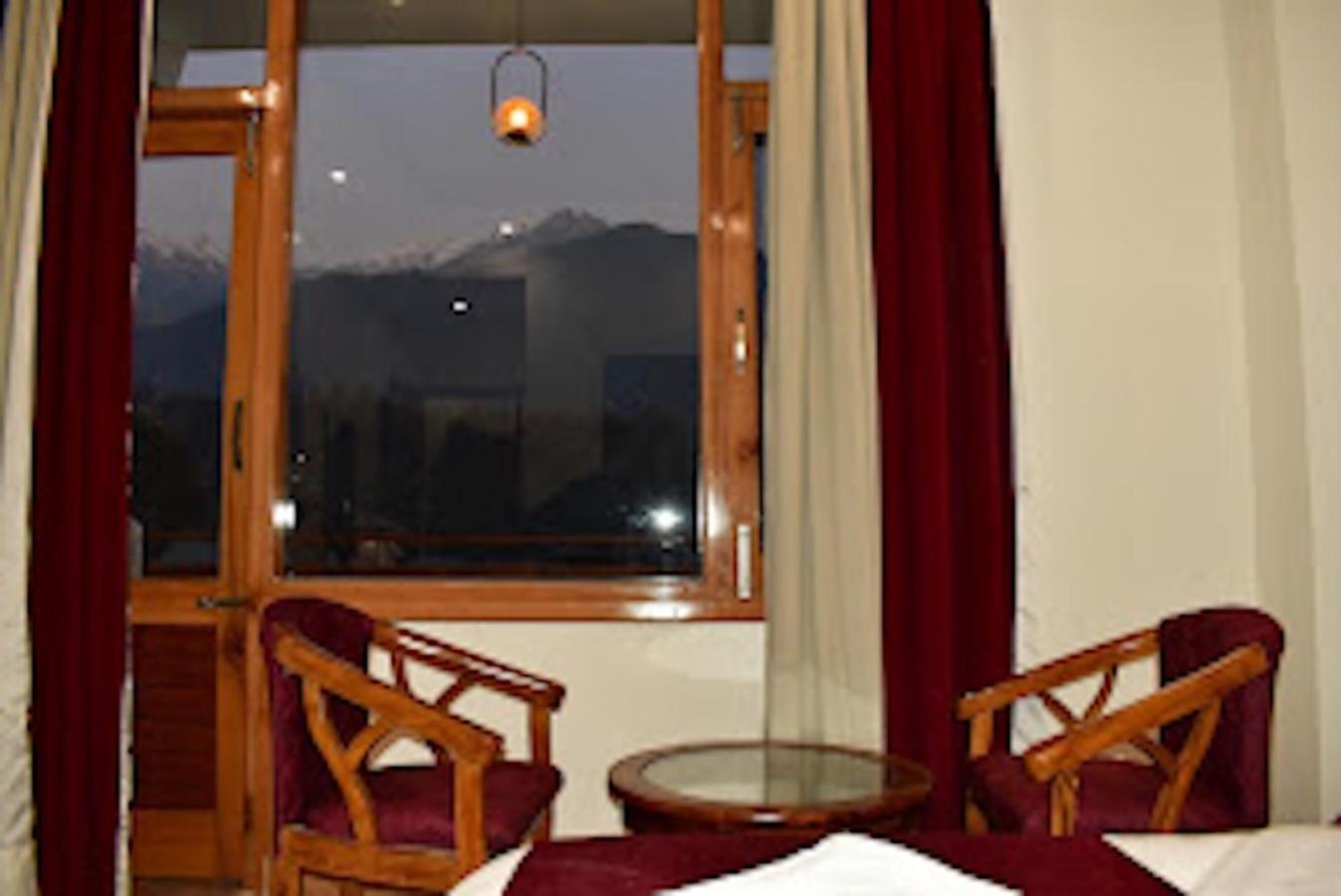 Mountain Majesty's Inn,